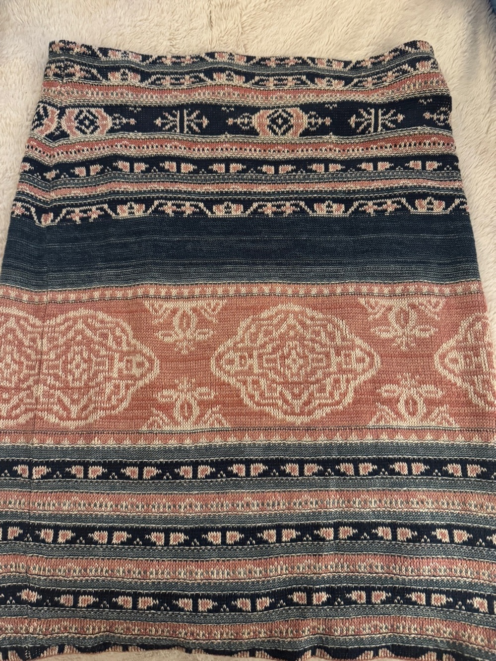 Lauren Ralph Lauren Navy and Rose Patterned Knit Midi Skirt - Picture 11 of 11
